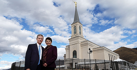 Despite Temple Closures, Blessings Are Readily Available during COVID-19 Pandemic, Elder Bednar Says