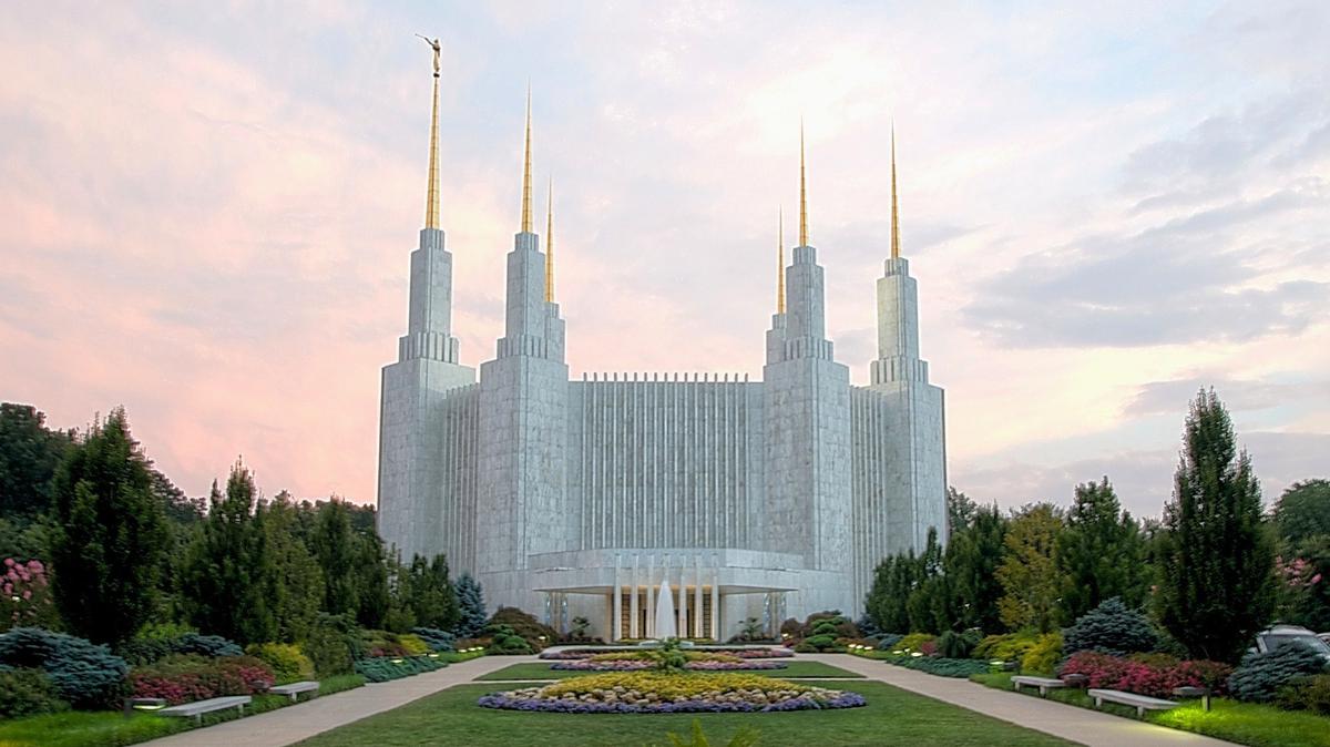 Watch The Virtual Tour of Historic Washington D.C. Temple